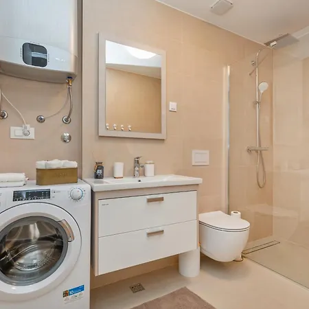 Apartamento Adrienne *