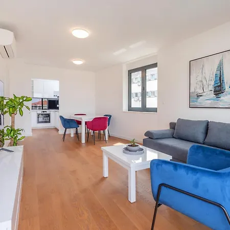 Appartement Adrienne *