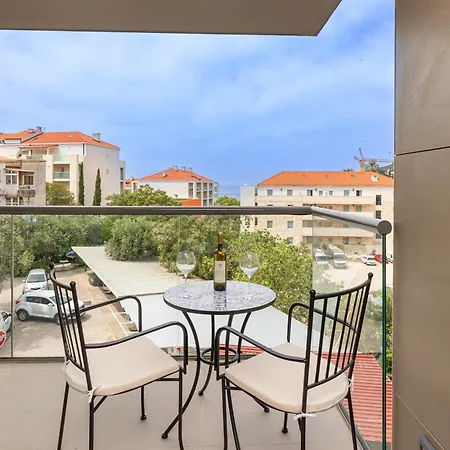 Adrienne Dubrovnik